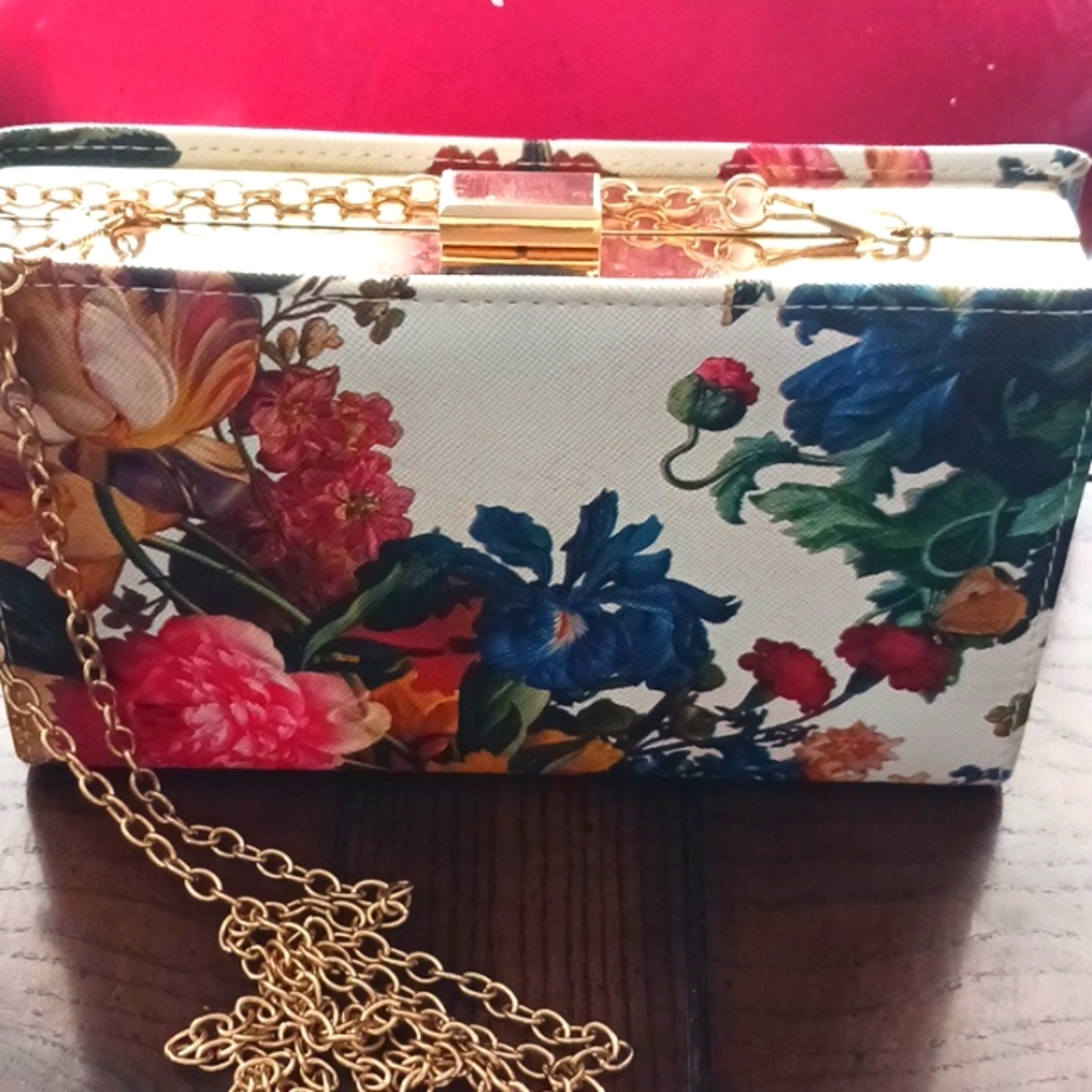 LuLu Townsend Multi color flower pattern purse